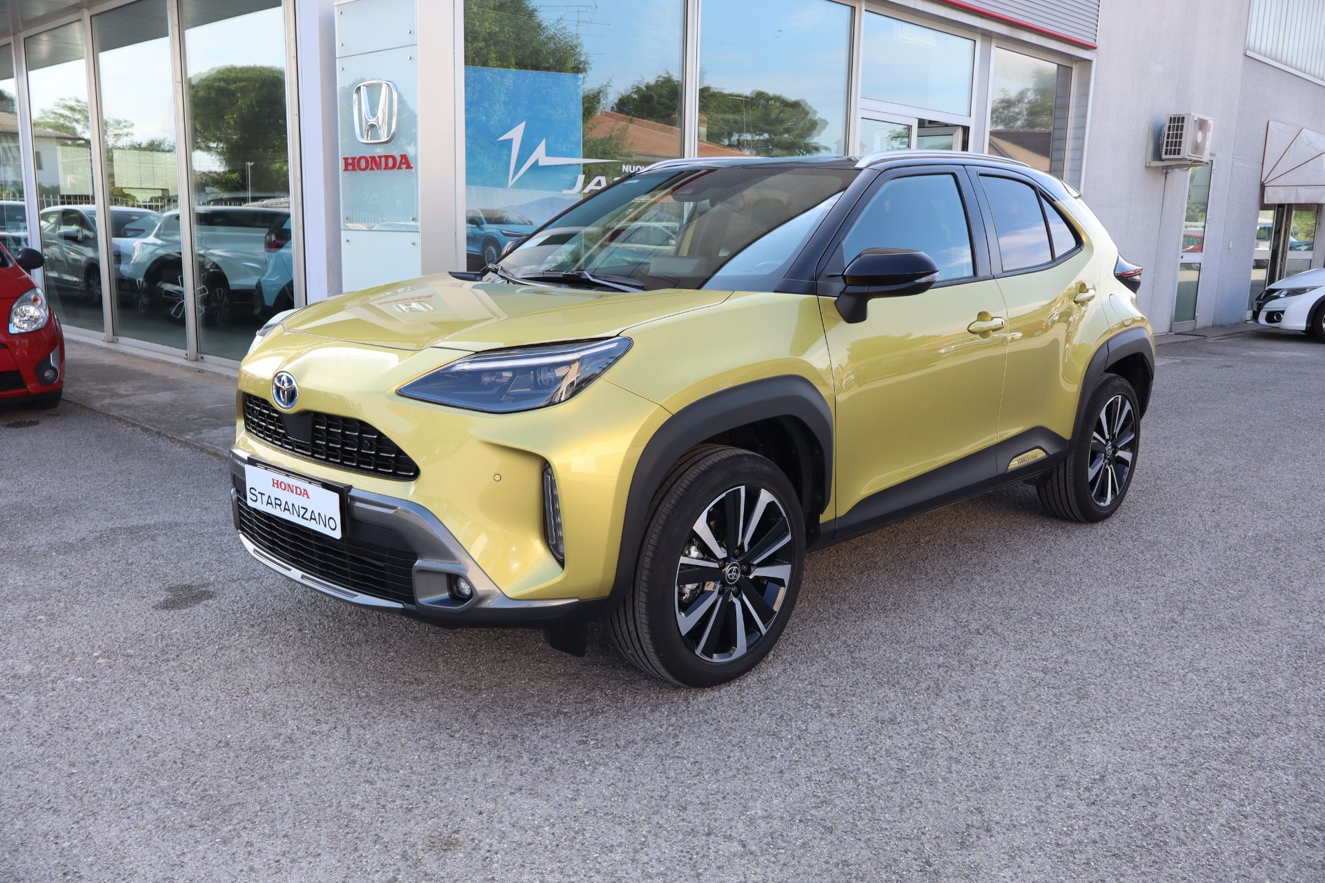 Toyota Yaris Cross 1.5 Hyb 5p. E-CVT AWD-i Pr.