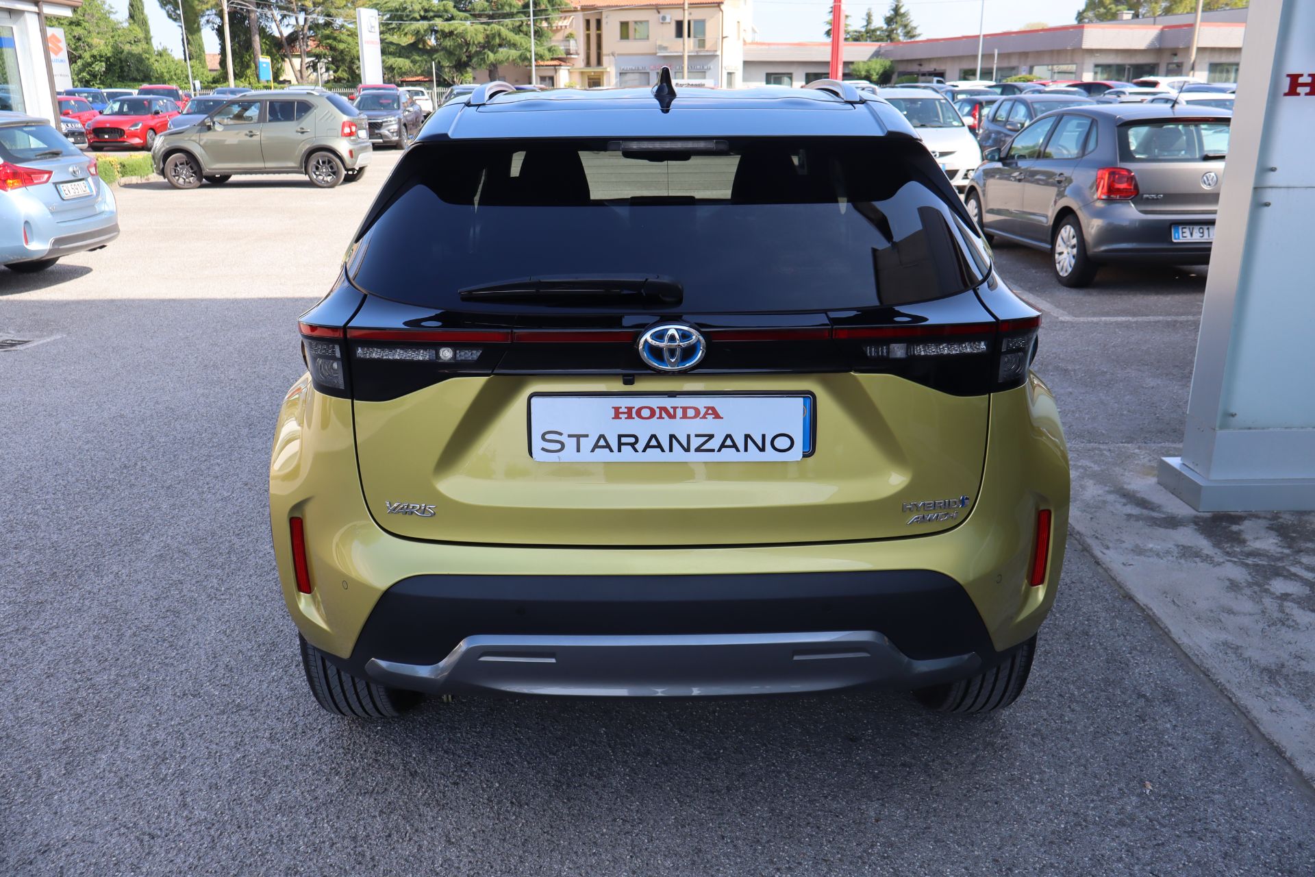 Toyota Yaris Cross 1.5 Hyb 5p. E-CVT AWD-i Pr.