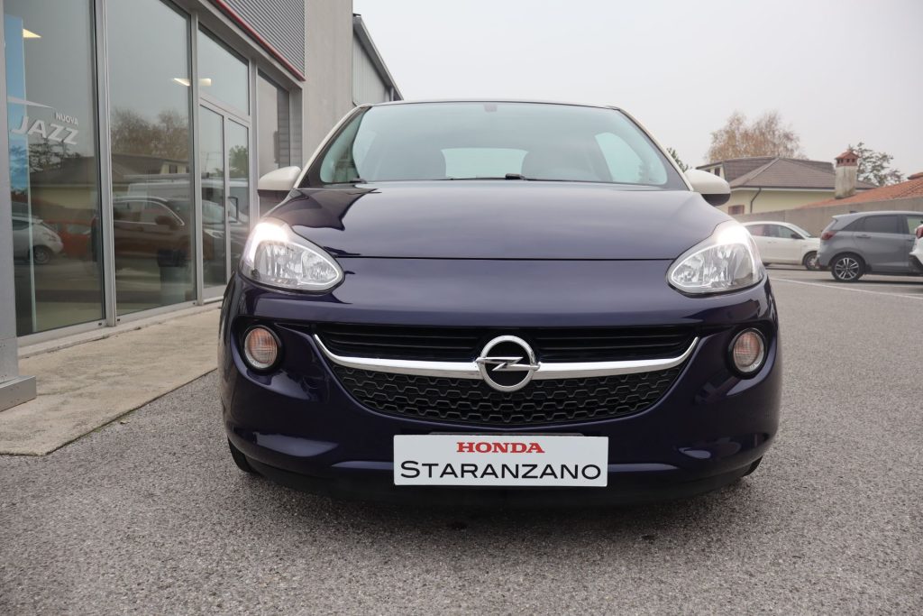Opel  1.2 70 CV Glam