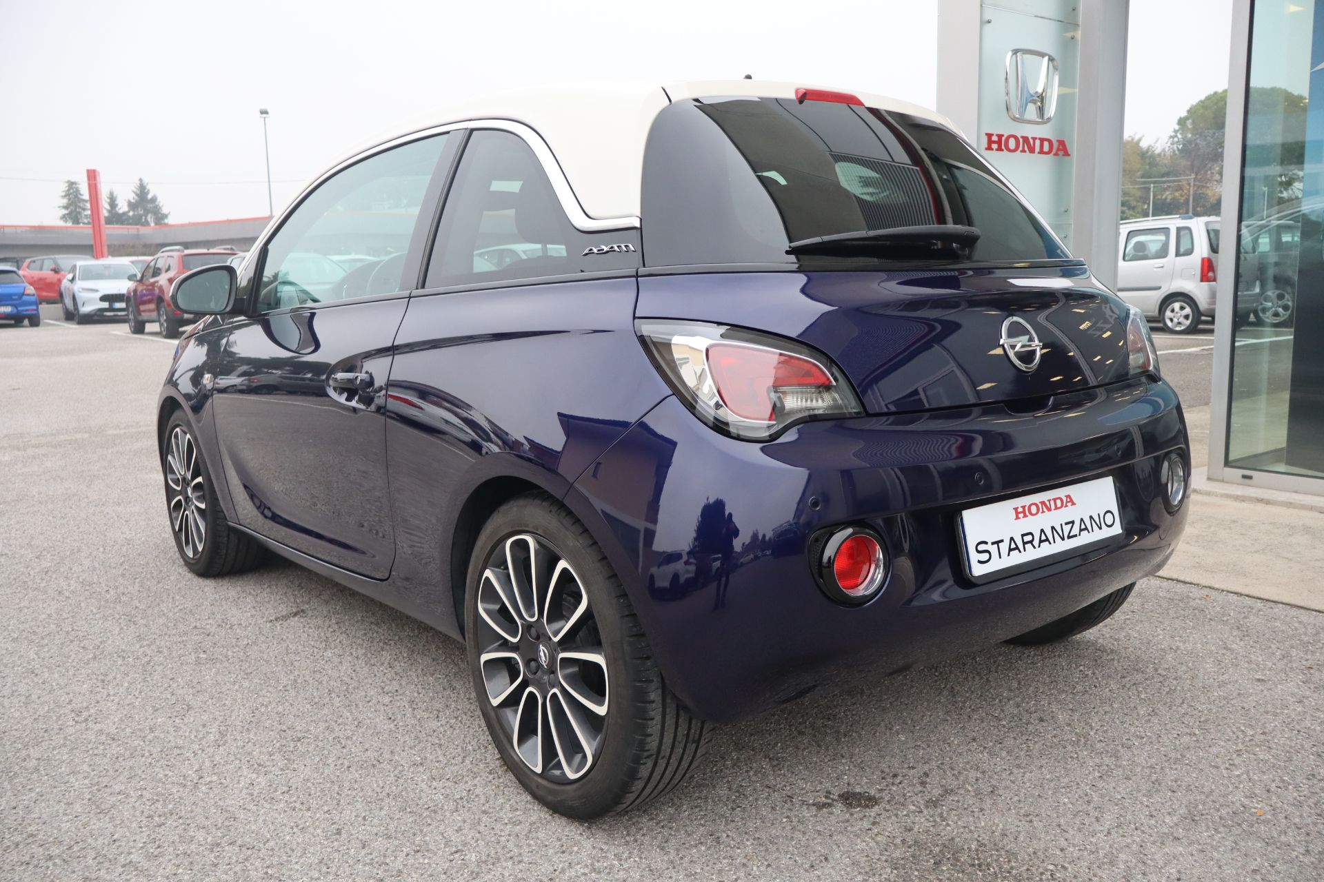 Opel  1.2 70 CV Glam