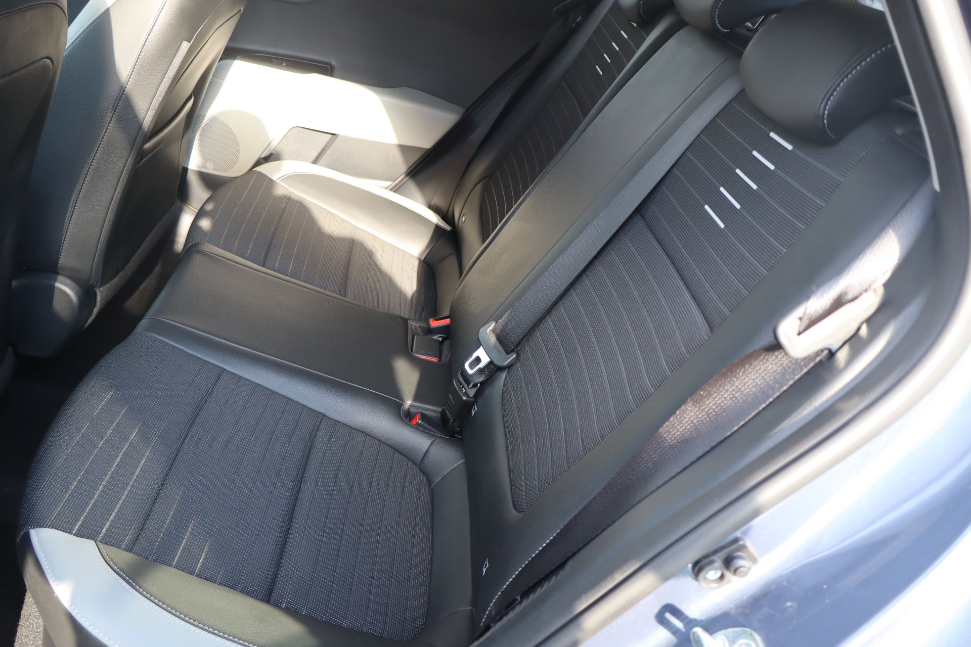 Kia Stonic 1.0 T-GDi 100 CV MHEV IMT Style