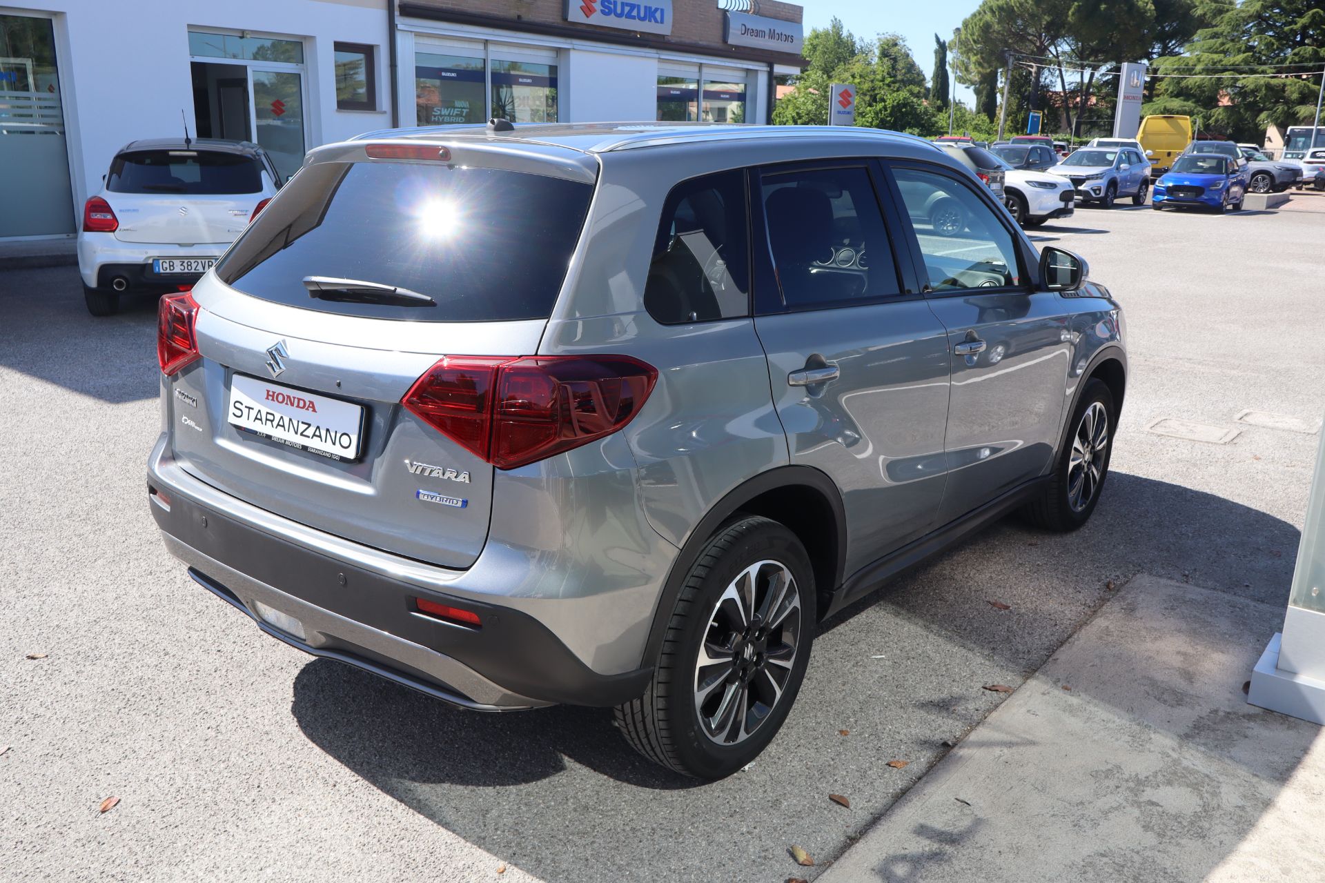 Suzuki Vitara 1.4 Hybrid Top