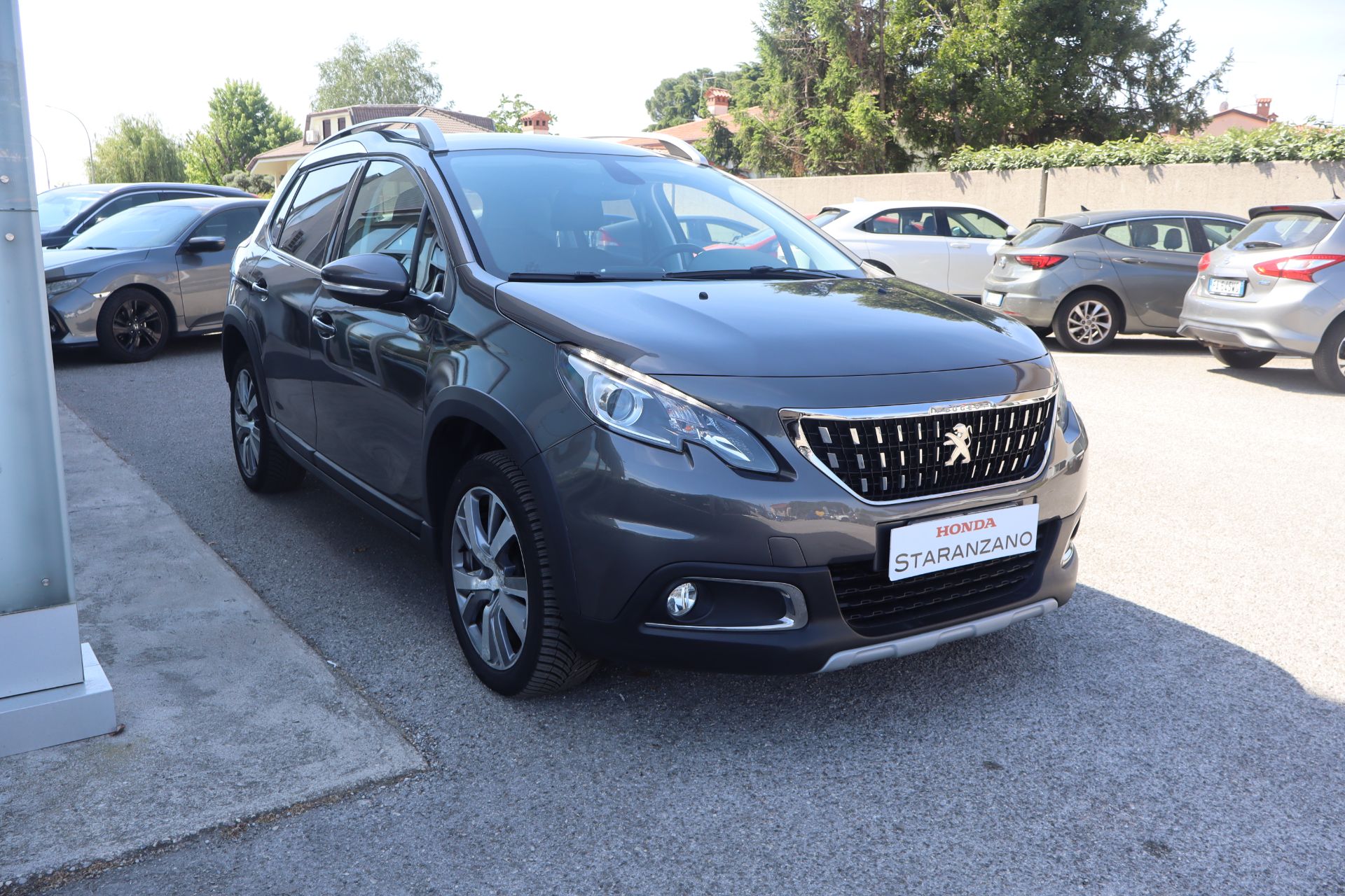 Peugeot 2008 BlueHDi 120 S&S Allure
