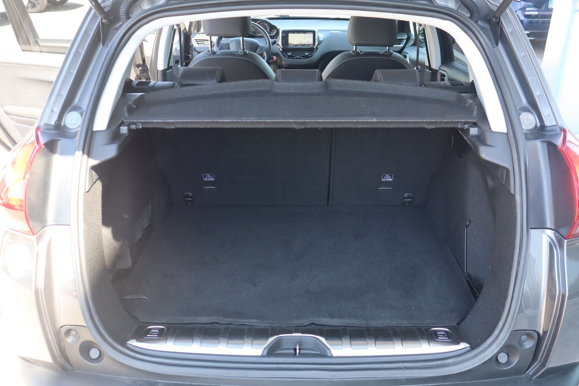 Peugeot 2008 BlueHDi 120 S&S Allure