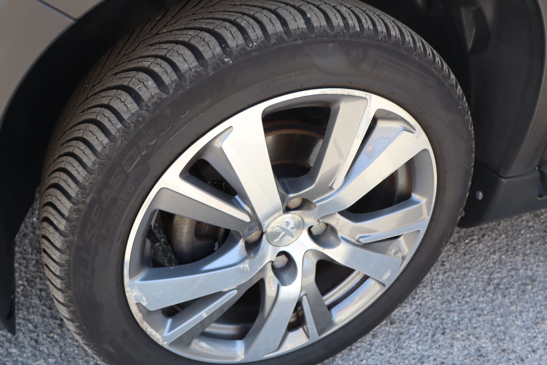 Peugeot 2008 BlueHDi 120 S&S Allure