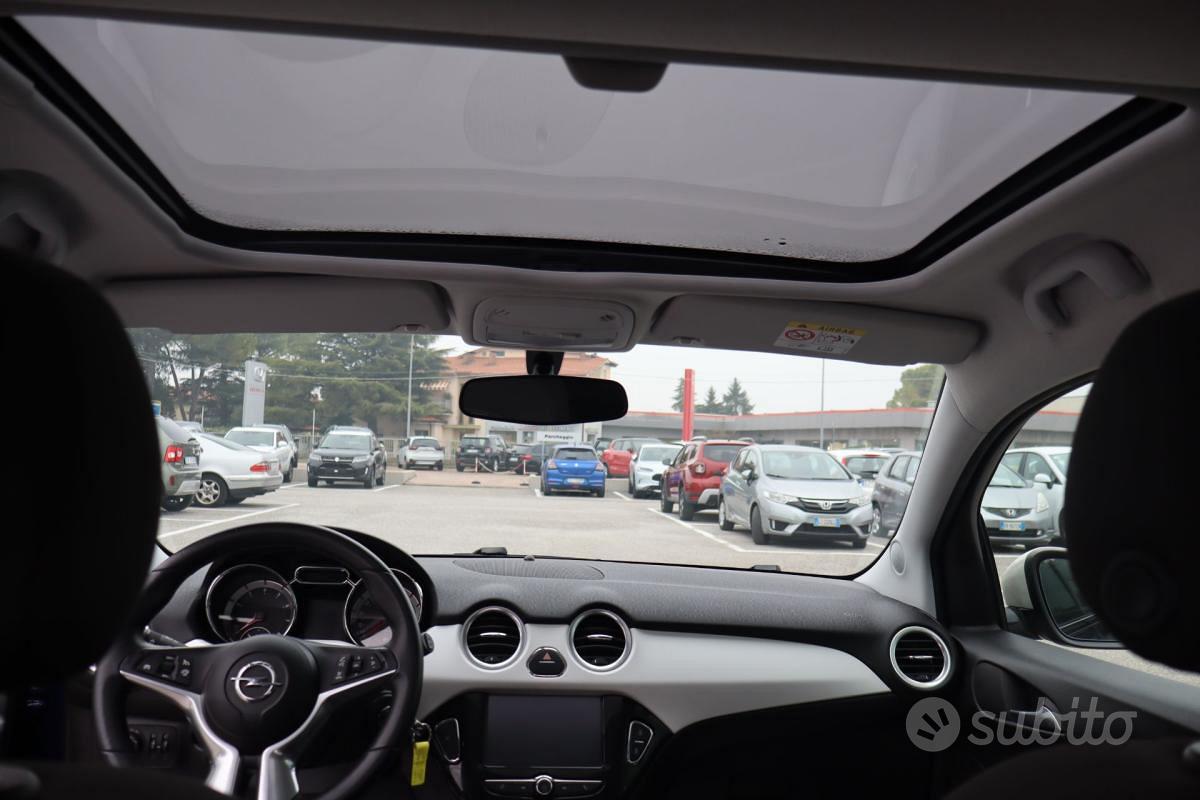 Opel 1.2 70 CV Glam