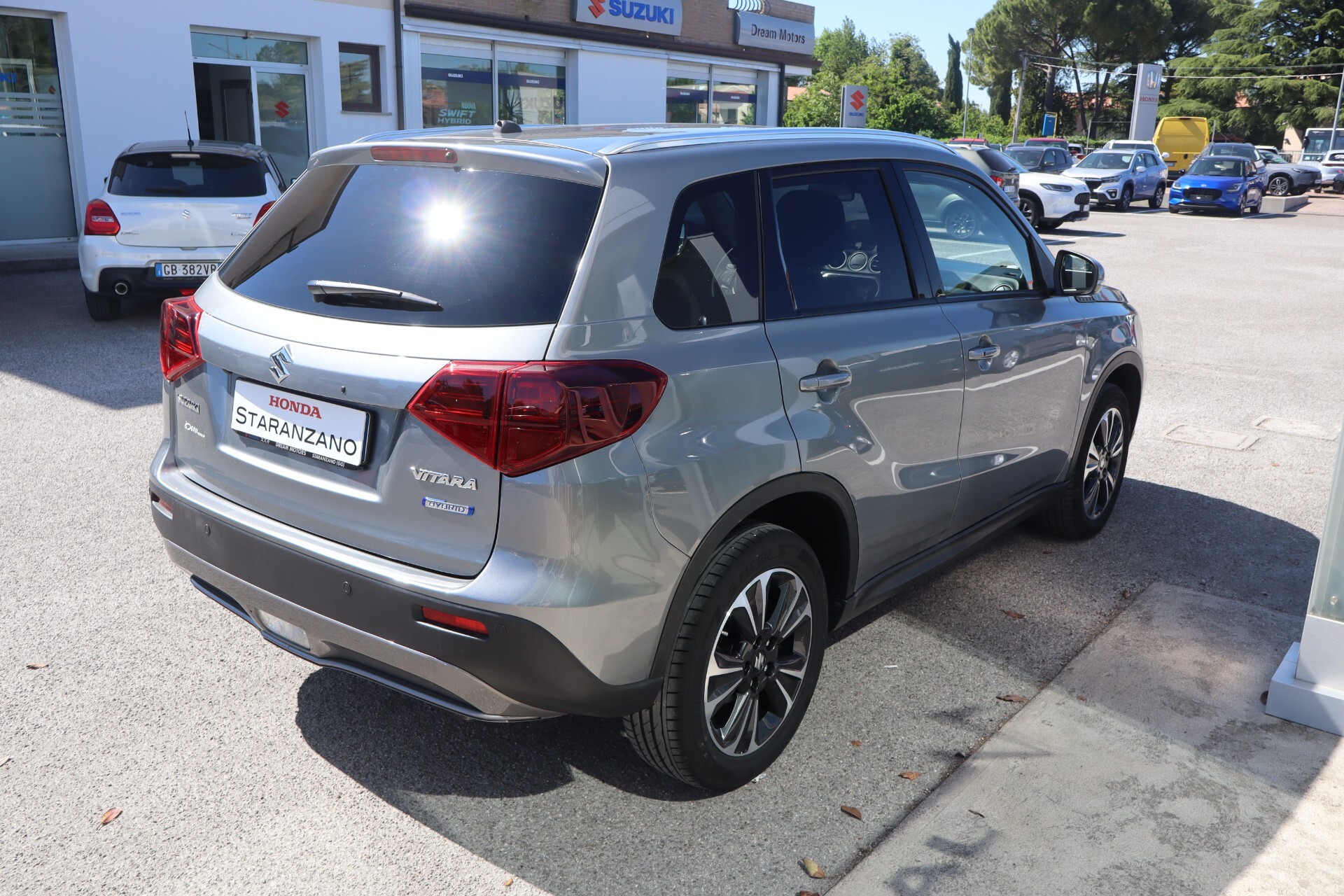 Suzuki Vitara 1.4 Hybrid Top