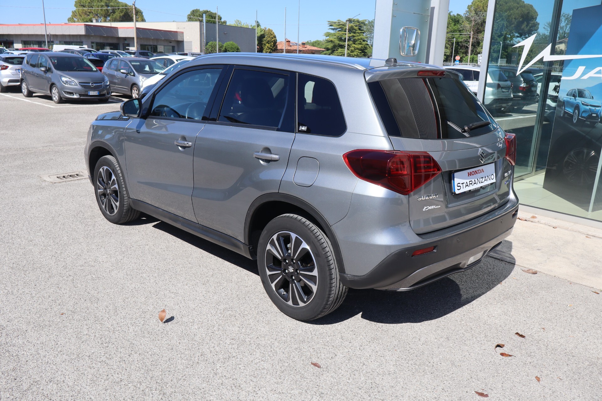 Suzuki Vitara 1.4 Hybrid Top