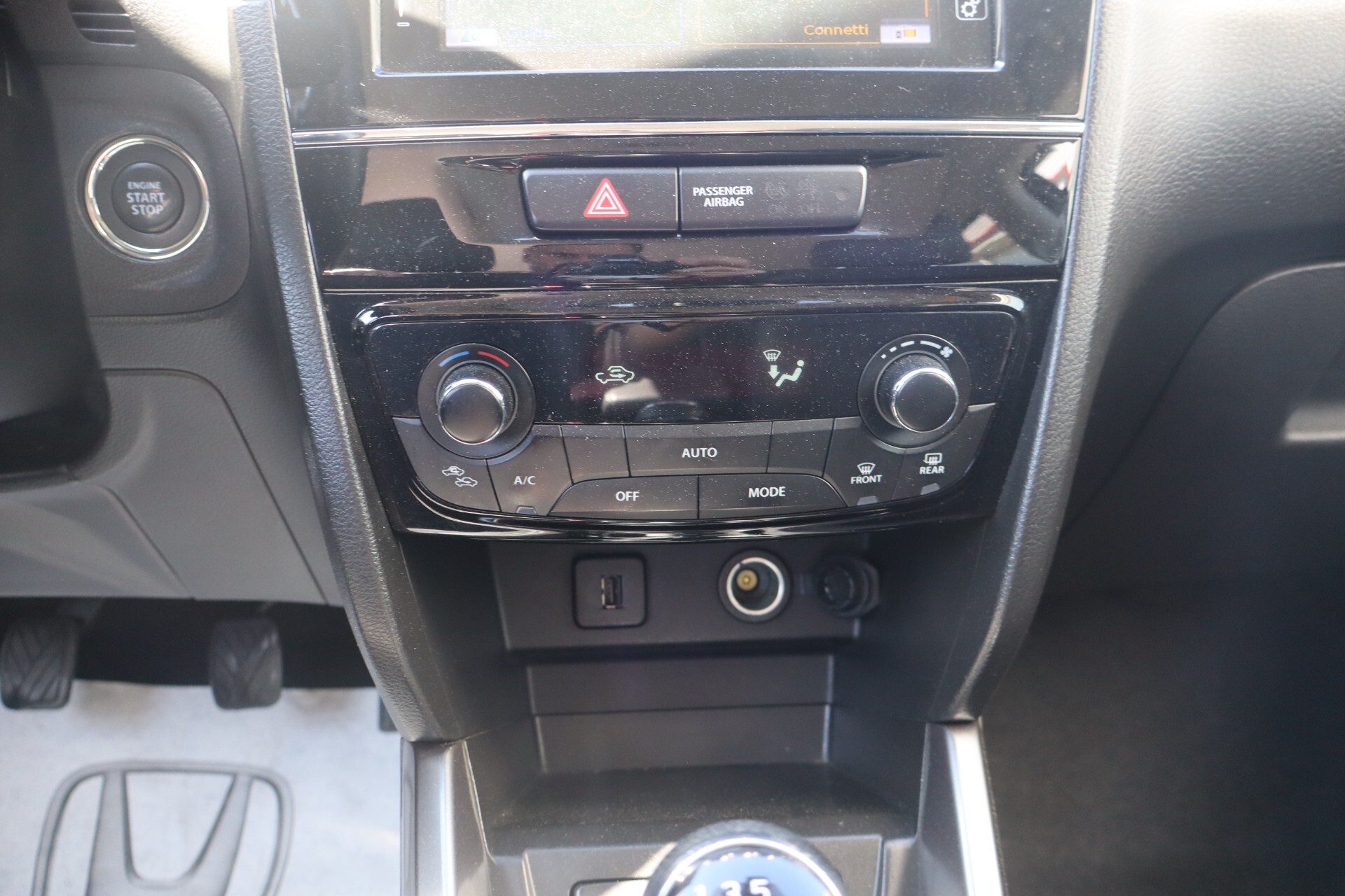 Suzuki Vitara 1.4 Hybrid Top