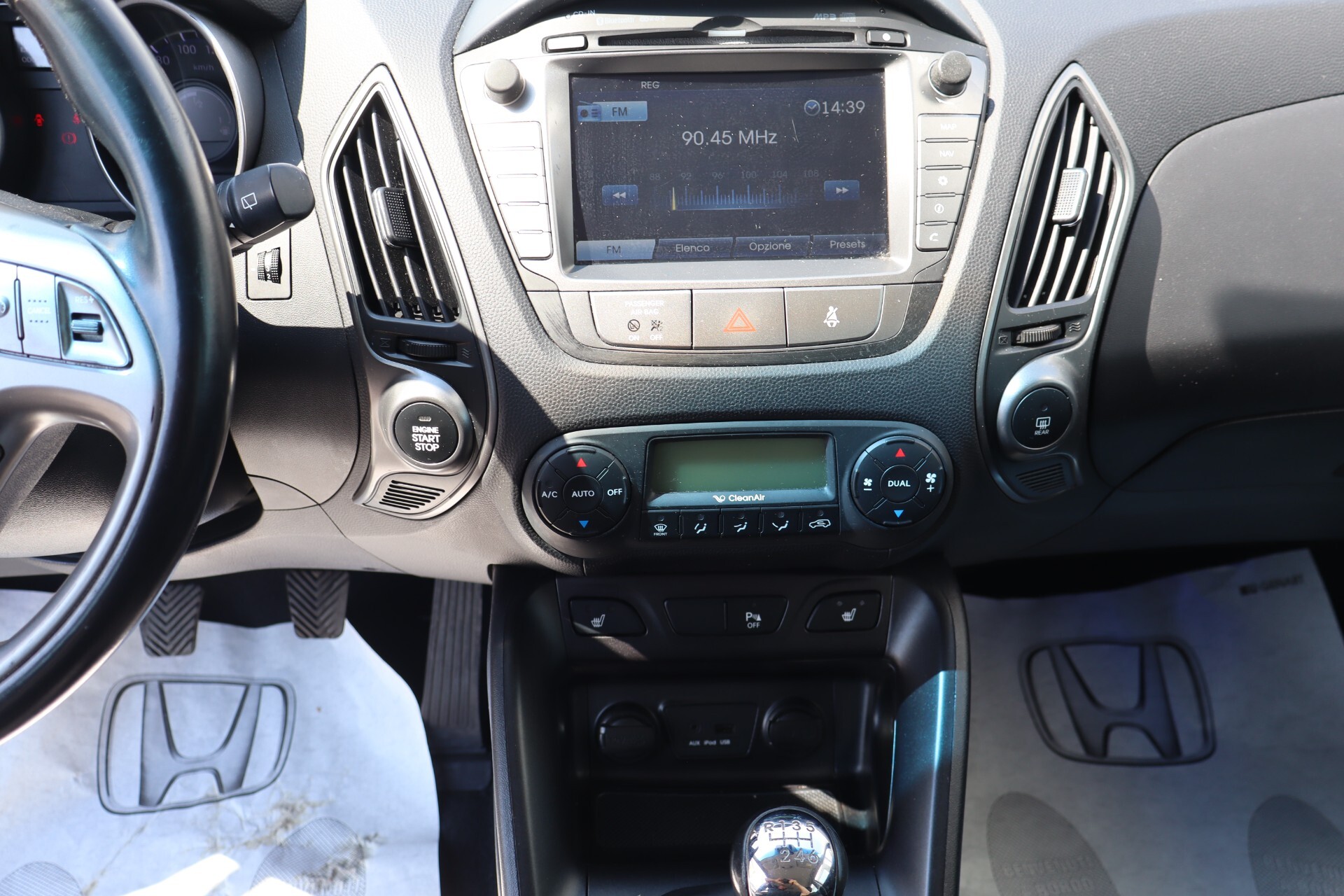 Hyundai iX35 1.7 CRDi 2WD Xpossible