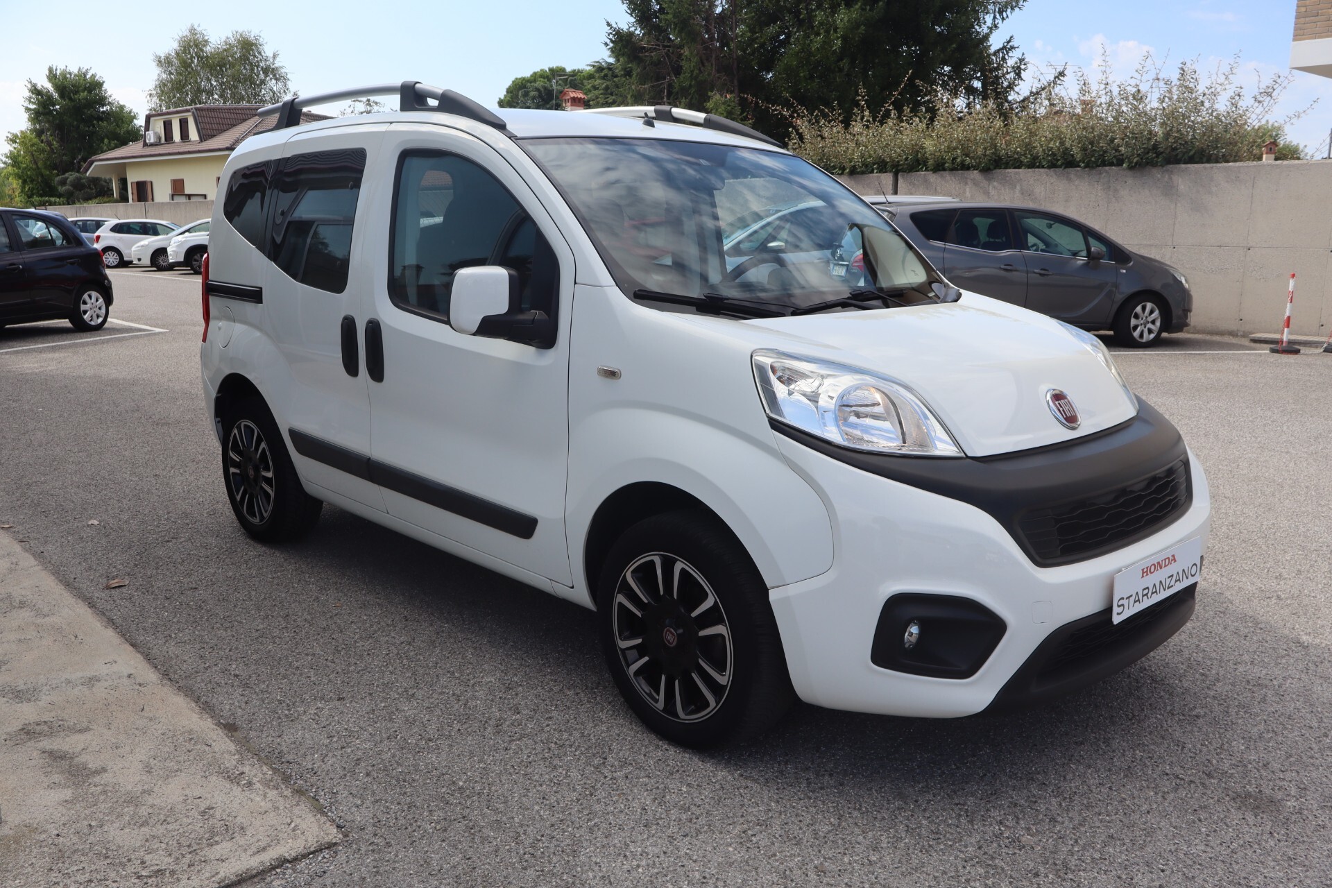 Fiat Qubo 1.4 8V 77 CV Lounge