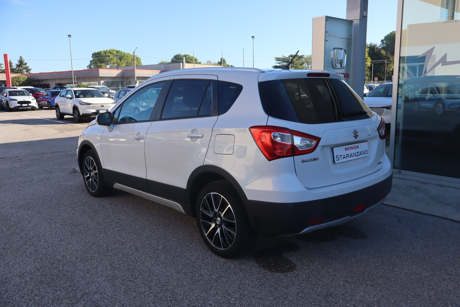 Suzuki S-Cross 1.6 VVT 4WD All Grip Style
